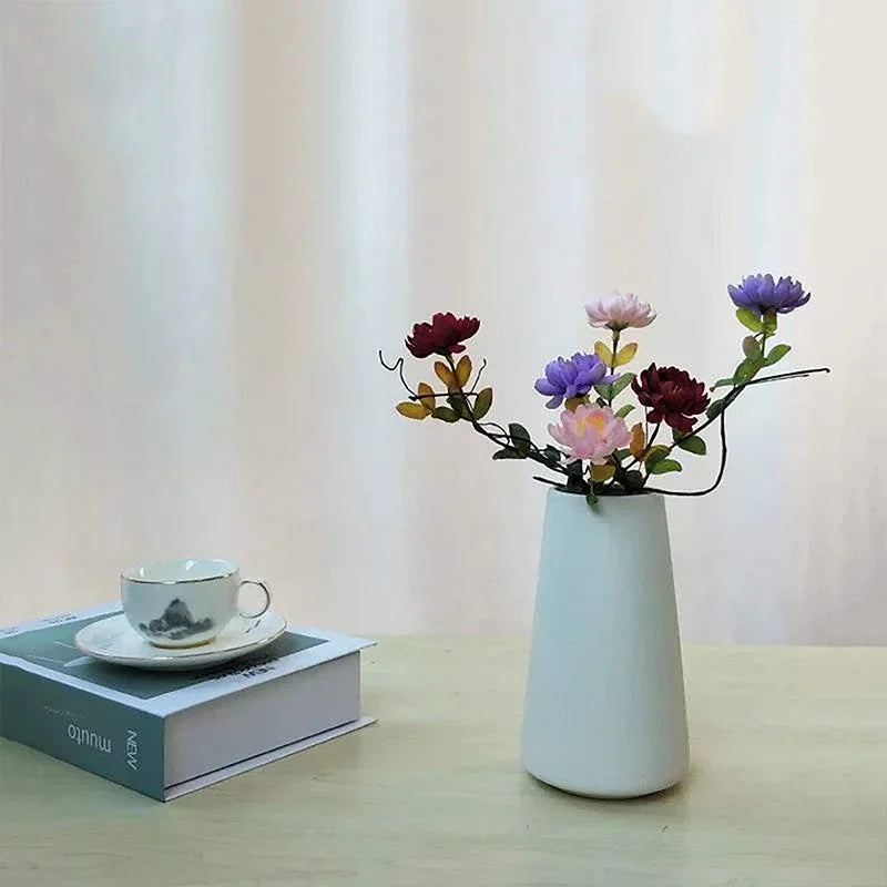 Retro Farmhouse Ceramic Vase