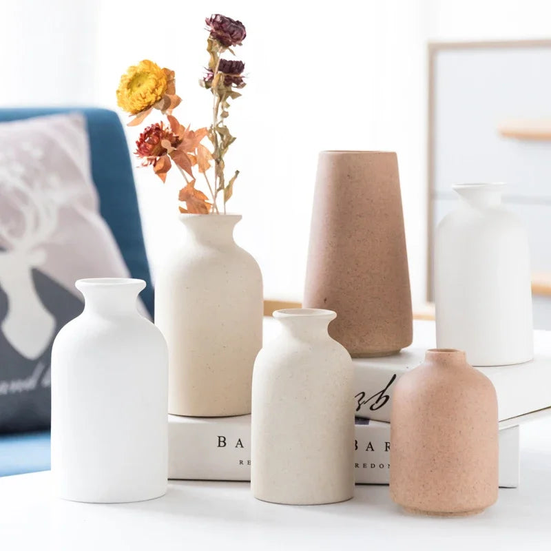 Retro Farmhouse Ceramic Vase