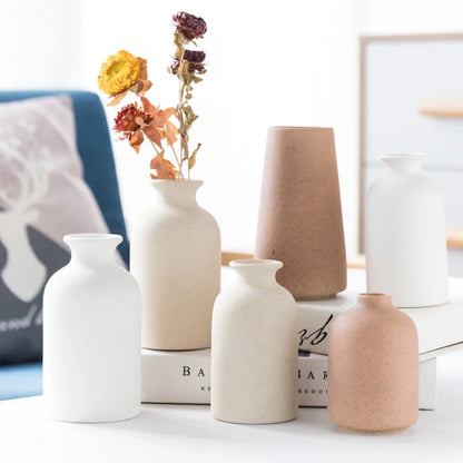 Retro Farmhouse Ceramic Vase
