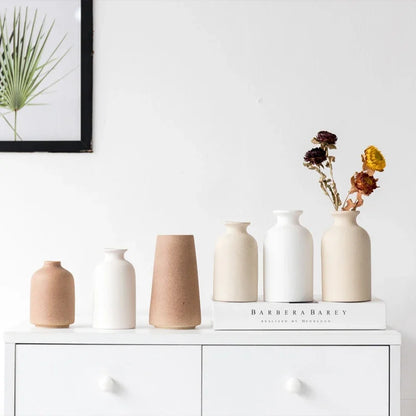 Retro Farmhouse Ceramic Vase