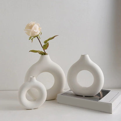 Circular Hollow Ceramic Vase – Nordic Desktop Decor