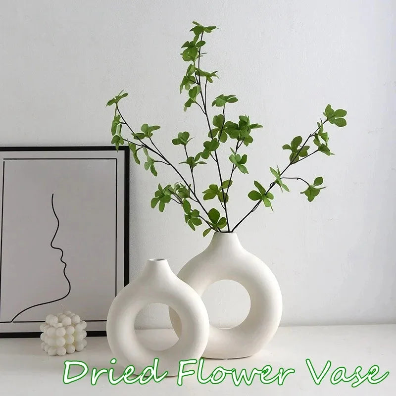 Creative Donut-Shaped Vase, Nordic-Style Plastic Vase, Minimalist Floral Arrangement, Table Setting, Home Living Room Decoration